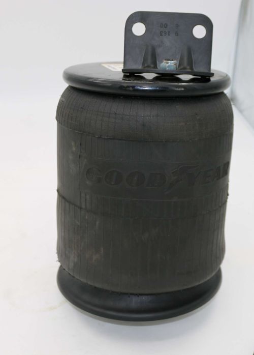 AUTOCAR AIR SPRING