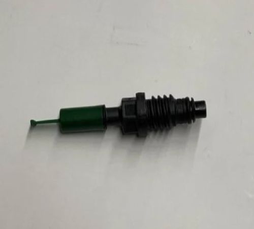 CUMMINS MALE CONNECTOR FOR EPA13 AUTO 6.7L ENGINE.