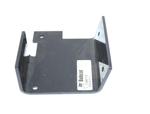 BOBCAT MOUNT - BRACKET