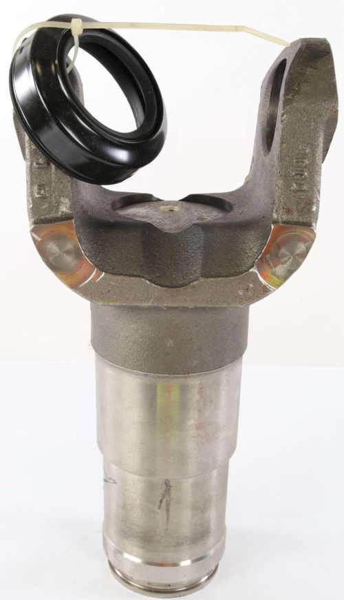 MERITOR SLIP YOKE 16 SPLINE