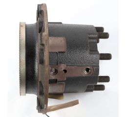 HUB/CUP/STUD ASSEMBLY.