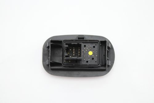 NAVISTAR DOOR CONTROL MIRROR SWITCH