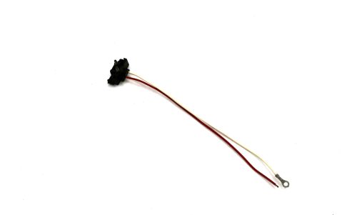 SCHWARZE PIGTAIL RED AND WHITE W/GROUD