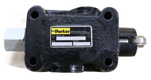 PARKER HYDRAULIC VALVE - DIRECTIONAL