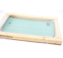 GLASS FRONT
