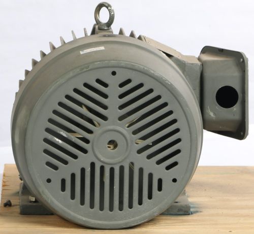 TOSHIBA INTERNATIONAL - MOTORS & DRIVES DIV ELECTRIC MOTOR 7.5HP 230/460V 3515RPM F213T TEFC