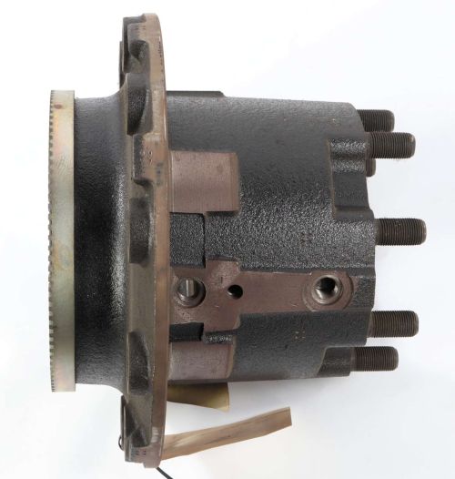 DANA SPICER HUB/CUP/STUD ASSEMBLY.