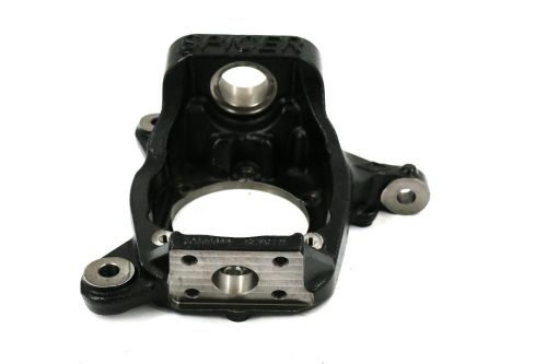 DANA SPICER STEERING KNUCKLE LEFT