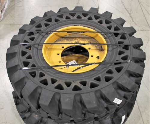 JLG TIRE SOLIDAIR 14.00-24