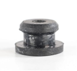 FUEL TANK VENT GROMMET FOR POWER CUTTERS