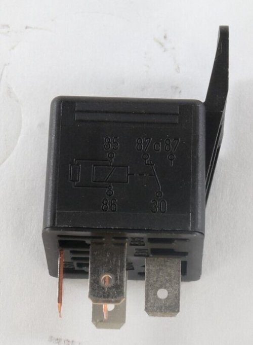 HIRSCHMANN PLUG IN RELAY 12V 250