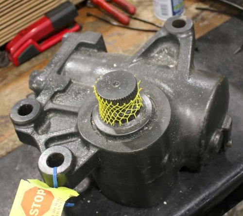 VOLVO STEERING GEAR