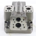 DANFOSS END CAP-AXIAL PORT W/ LOOP FLUS