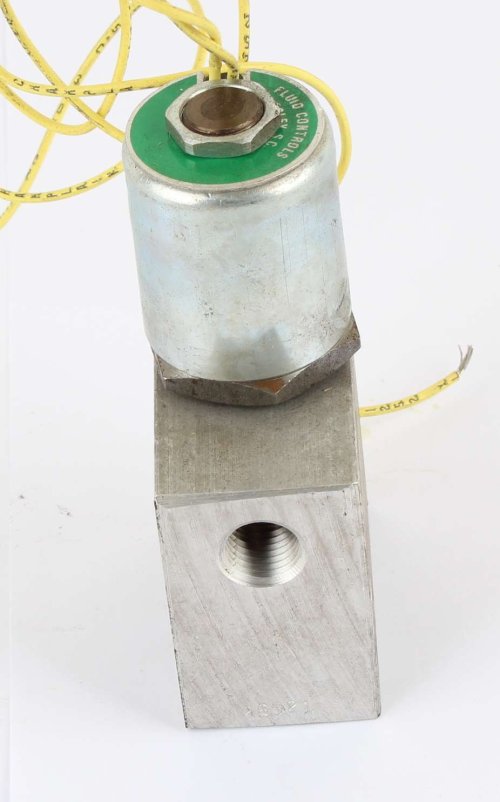 FLUID CONTROLS SOLENOID VALVE