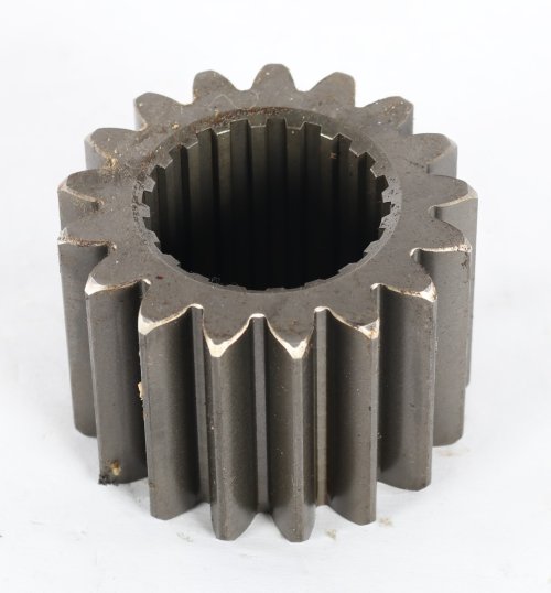 JOHN DEERE SUN GEAR 20 SPLINE  17 TEETH