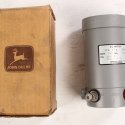 JOHN DEERE MOTOR 24V DC  2.5 A  2300 RPM