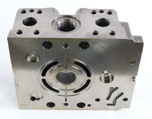 JOHN DEERE CAP DANFOSS NUMBER 8100690
