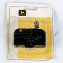 JOHN DEERE 15 A 125  250  480 VAC SWITCH