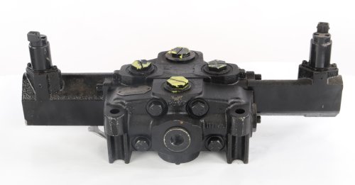 JOHN DEERE HYDRAULIC VALVE