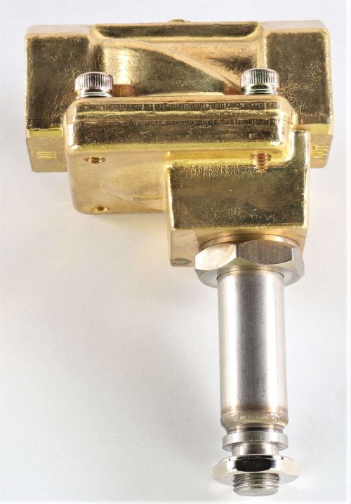 INGERSOLL RAND TWO WAY VALVE