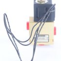 VICKERS 3-WAY 2-POS SOLENOID VALVE 210 BAR  10 SIZE  24VDC