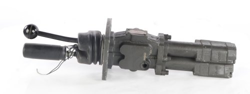 DAVID BROWN TWO HANDLE HYDRAULIC CONTROL VALVE