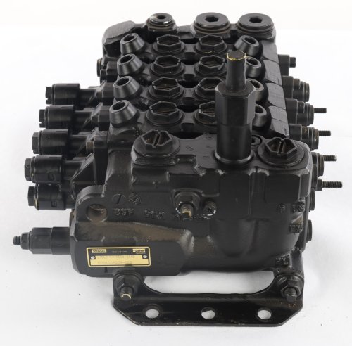 PARKER FOUR SPOOL HYDRAULIC CONTROL VALVE