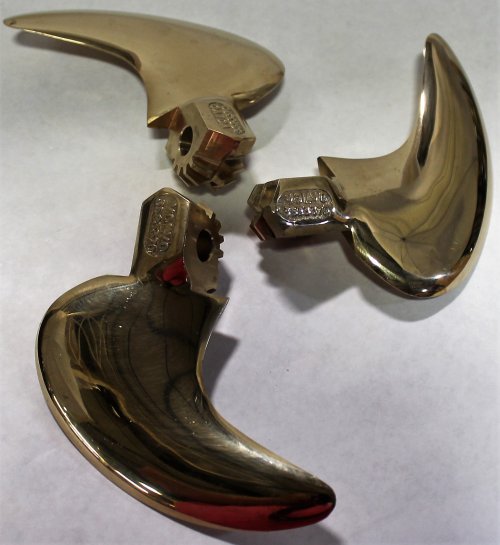 VOLVO PENTA PROPELLER BLADE KIT