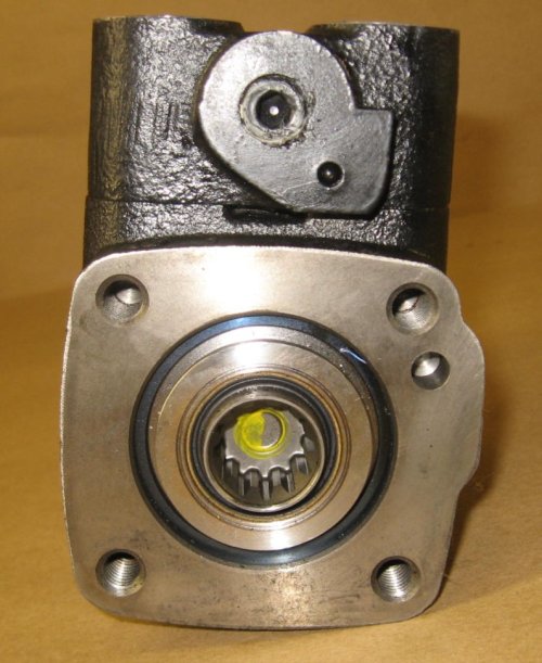 DANFOSS EATON STEERING VALVE