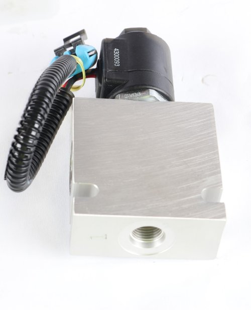 HYDRAFORCE DIRECTIONAL VALVE