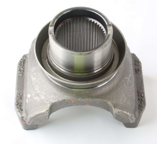 DANA SPICER END YOKE ASSEMBLY