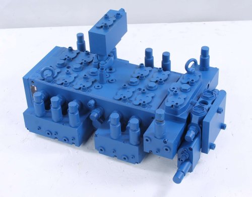 GRADALL VALVEMAIN CONTROL W/AUX