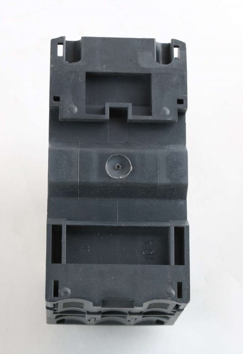 TELEMECANIQUE MOTOR STARTER SWITCH