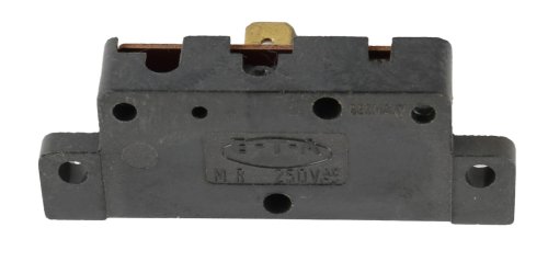E-T-A CIRCUIT BREAKER-AUTO RESET 15A