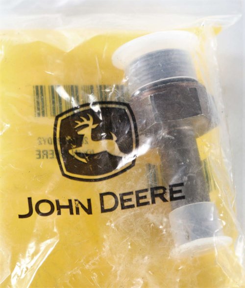 JOHN DEERE FITTING - M22-1.5 X 1/2 HOSE BARB