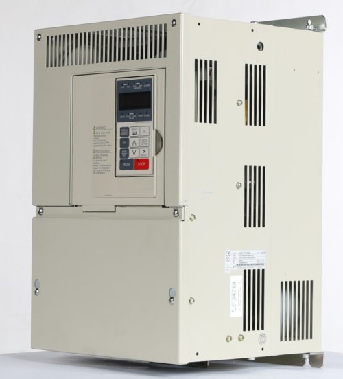 YASKAWA INVERTER DRIVE 30kW 380-480V IN 0-480V 0-400Hz OUT