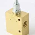 VICKERS HYDRAULIC PRESSURE CONTROL VALVE