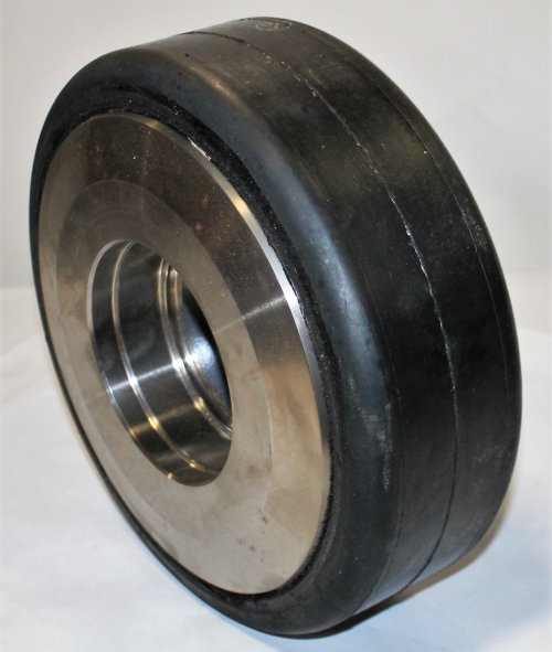 VOLVO TIRE/BOGIE WHEEL ASSEMBLY