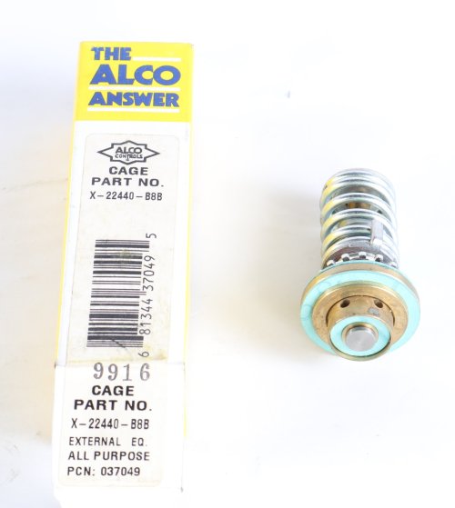 EMERSON CLIMATE - COPELAND/ALCO/DIXELL/PROACT CAGE ASSEMBLY FOR TCLE  EXTERNAL EQUALIZER