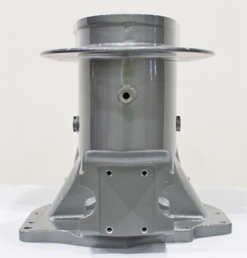 VOLVO PENTA CENTER SECTION
