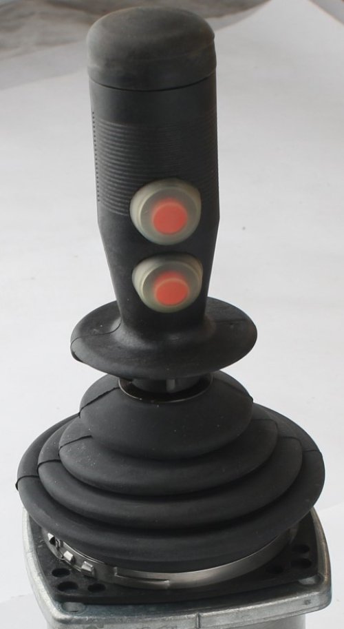 W. GESSMANN JOYSTICK CONTROLLER