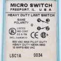 MICRO SWITCH LIMIT SWITCH: SNAP ACTION PLUNGER