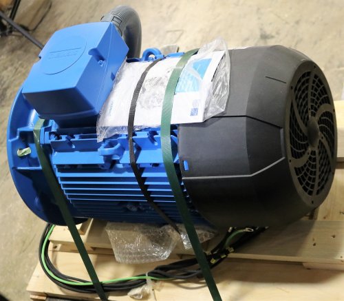 SIEMENS ELECTRIC MOTOR 26kW 400/460V 50/60Hz