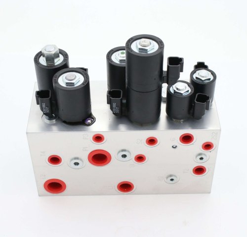JLG MANIFOLD MAIN RT