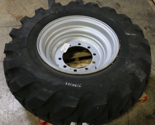 JLG TIRE & WHEEL ASSEMBLY RH 17.5-25 S