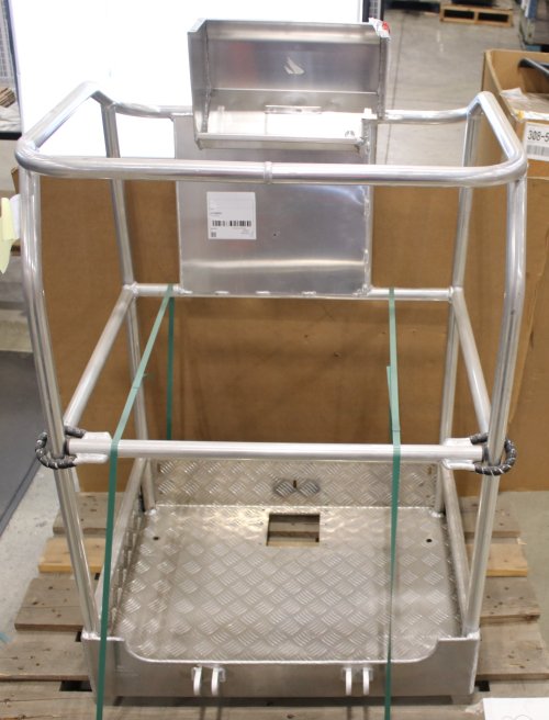JLG PLATFORM