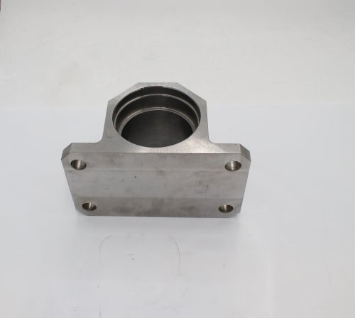 AXLETECH STEEL BRACKET