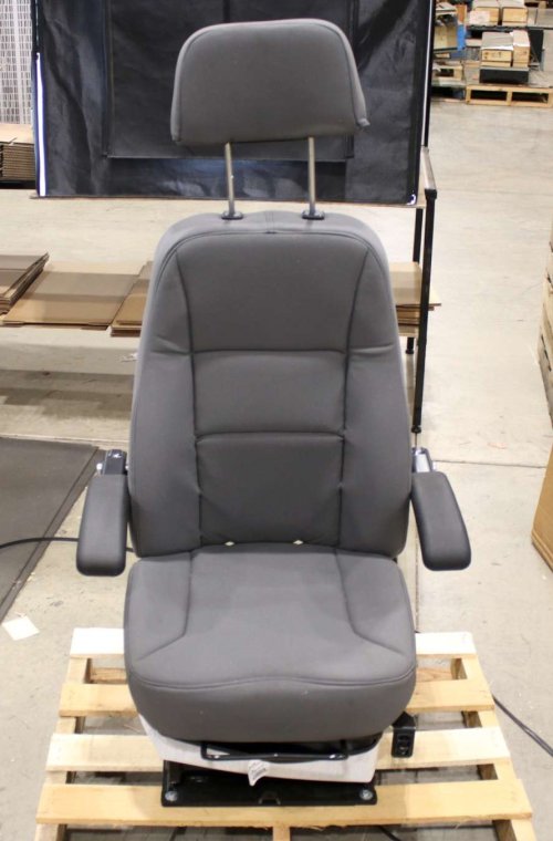 GRADALL SPECIAL AIR SEAT- SCALER