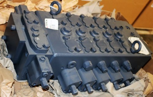 TEREX FUCHS CONTROL BLOCK