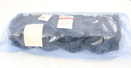 TEREX FUCHS VALVE COVER